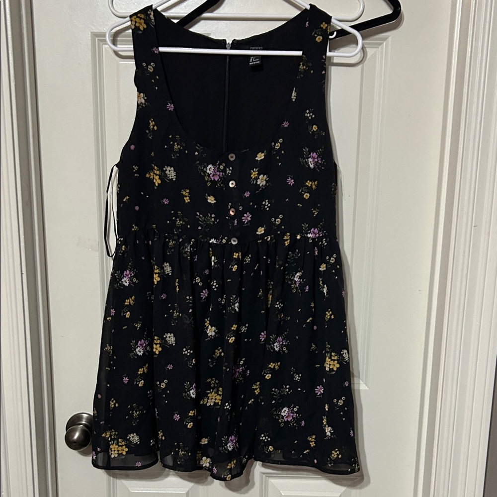 Forever 21 Black Zippered Dress